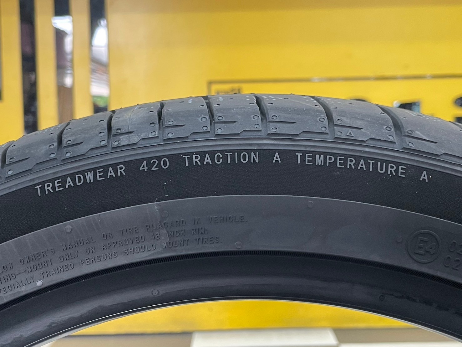 ยาง Ecopoint3 By Sailun 235/40R18 ยางใหม่ปี2024