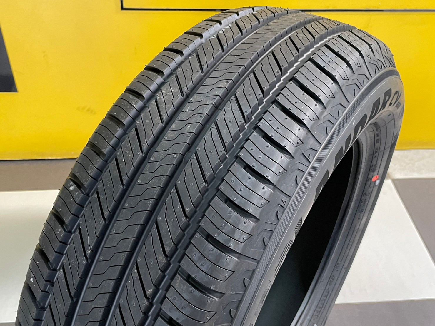 ยางใหม่ YOKOHAMA Geolandar CV G058 235/60R17 ยางปี2023