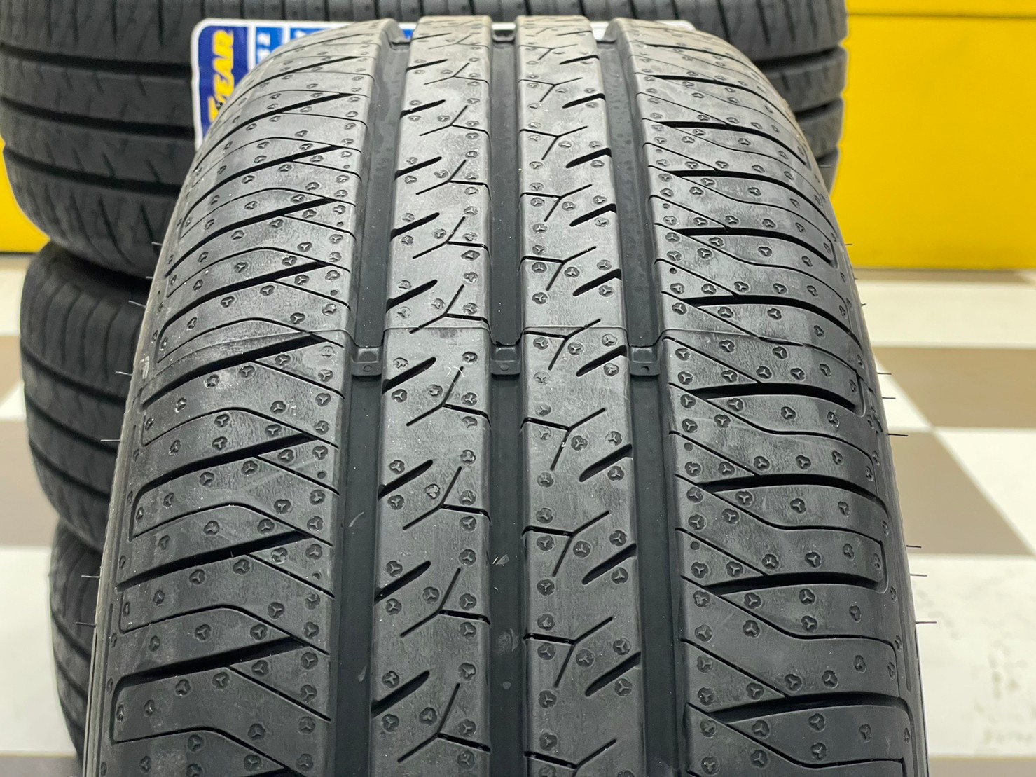 195/60R15 GOODYEAR รุ่น #ASSURANCE DURAPLUS 2 🔥 🔥🔥🔥