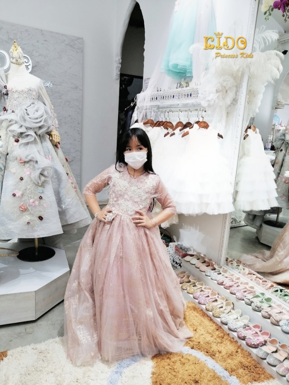 ชุดราตรีเด็ก
