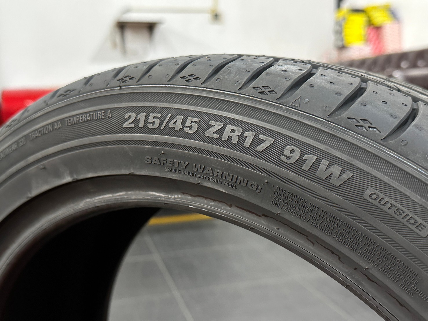MARSHAL MU12 215/45R17 ยางใหม่ปี2023 ยางแบรนด์เกาหลี พร้อมติดตั้งฟรี