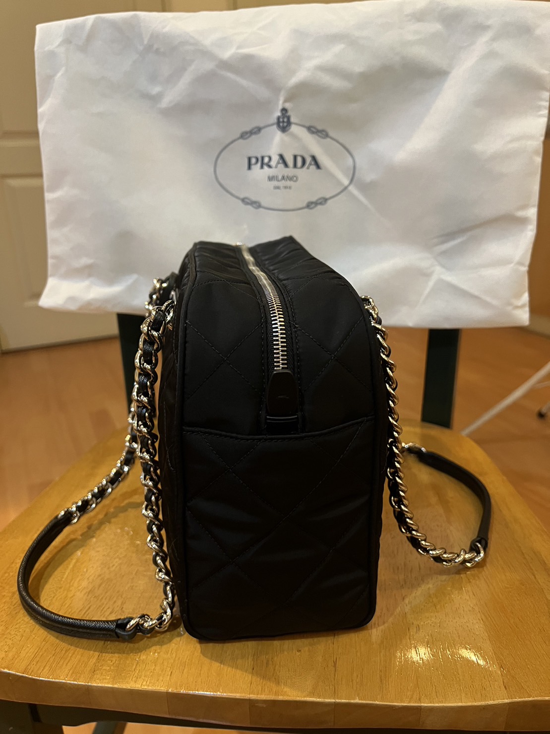 กระเป๋าPRADA Quilted Tessuto Nylon Impuntu Chain Shoulder Bag