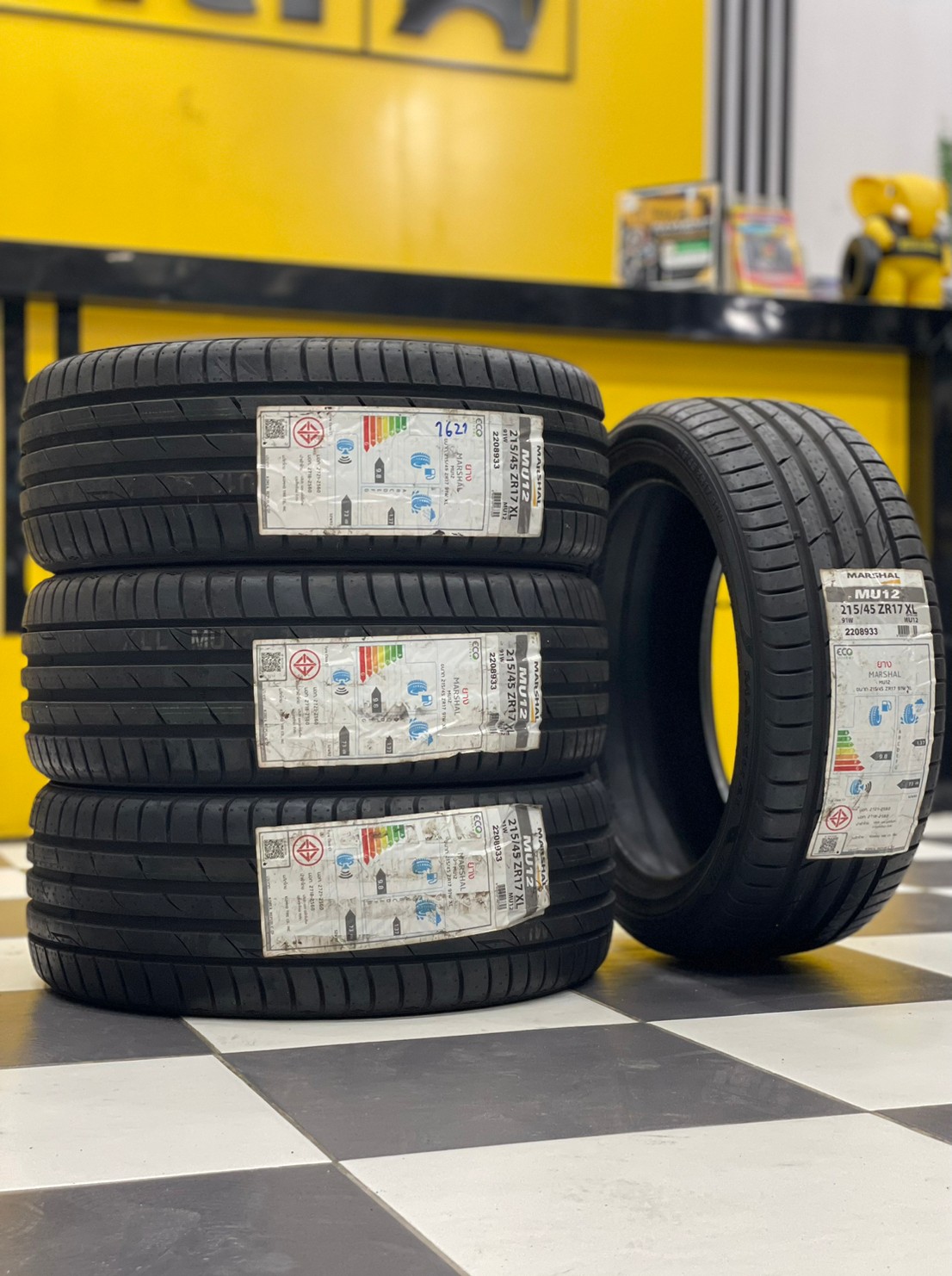 MARSHAL MU12 215/45R17 ยางใหม่ปี2021