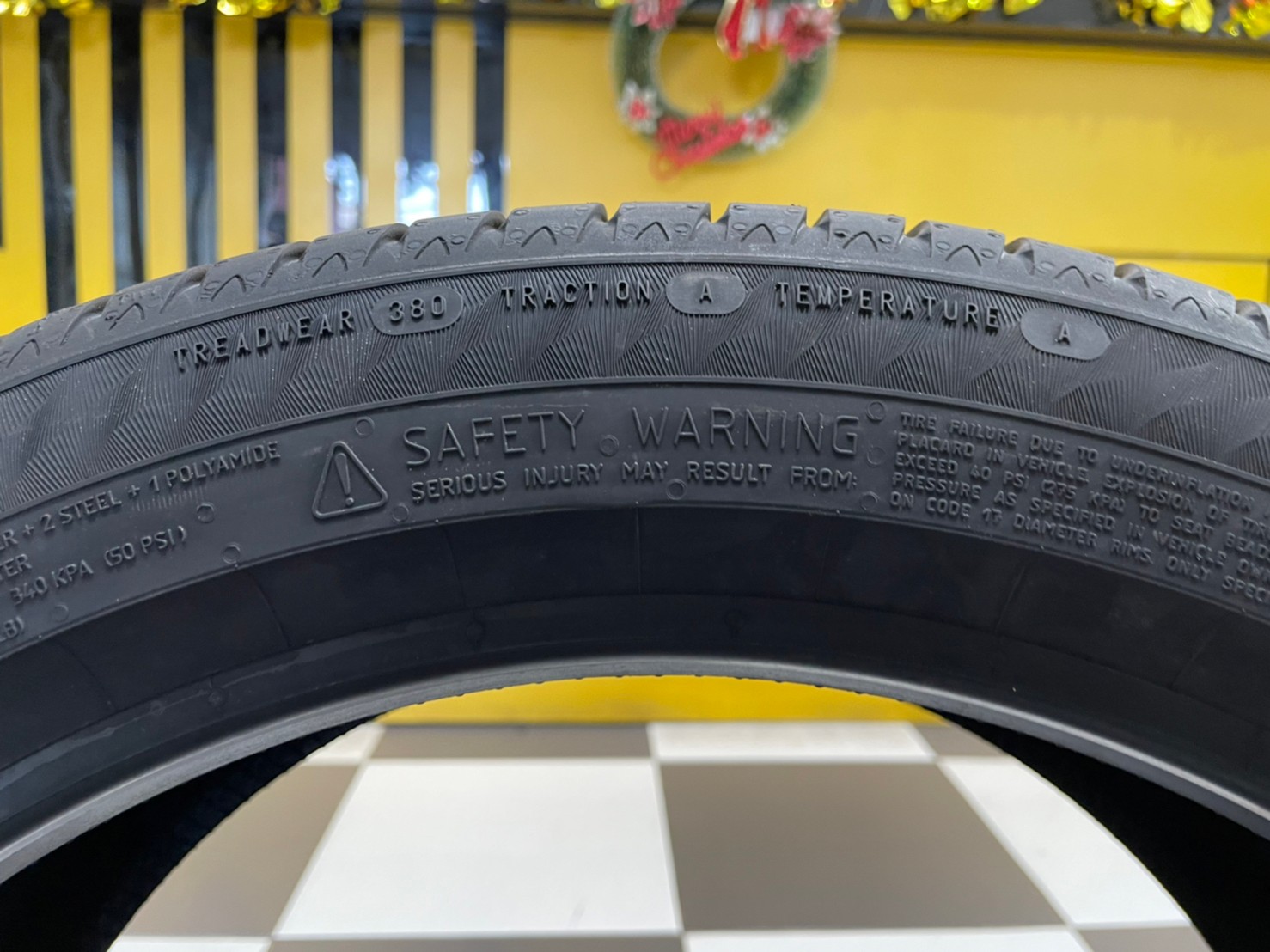 ยางใหม่ คอนตินเนนทอล 215/45R17 Continental UltraContact UC7 ยางใหม่ปี2023
