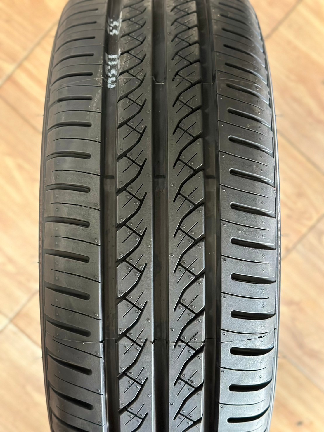 💥💥Promotion💥💥 YOKOHAMA A.Drive AA01 · 215/60R16 ยางใหม่ปี2023