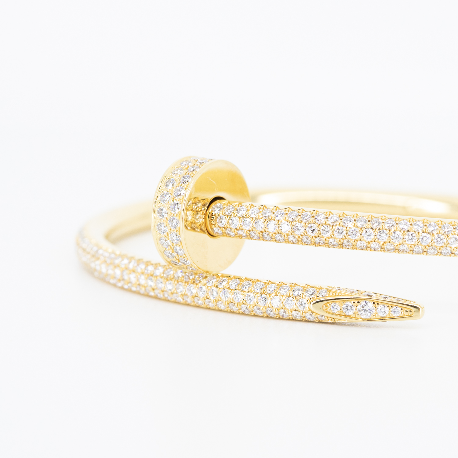 **Sold** แหวน Cartier Juste Un Clou Bracelet with Pave Diamond ทองคำ18K ไซส์ 16# (Used) +กล่องและการ์ดไทย2022