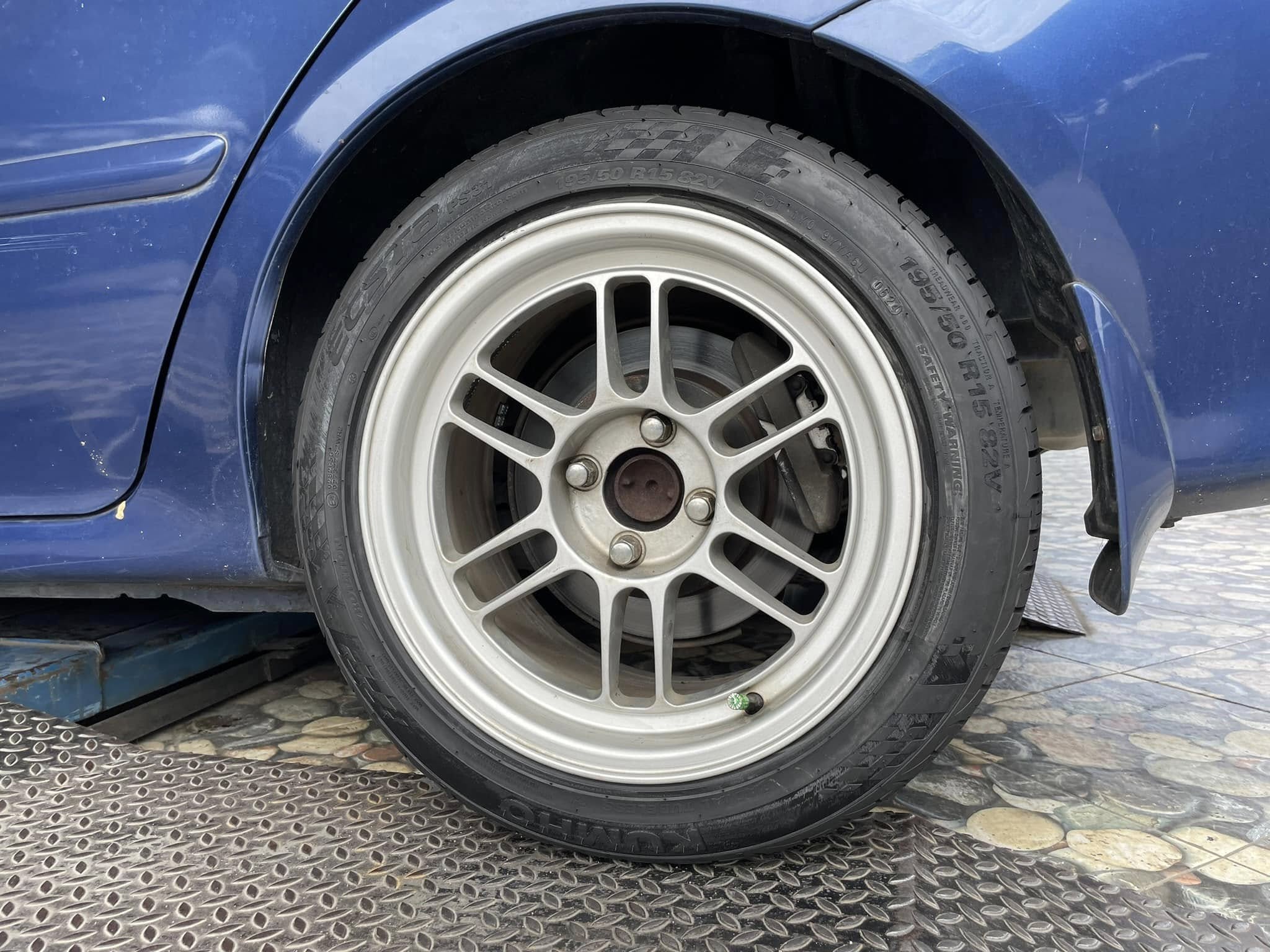 🛞❤️ #TOYOTA_VIOS 🚘เปลี่ยนยาง 🛞🐘#KUMHO_PS31_195/50R15 ❤️ 🛞 #บริการตั้งศูนย์🛞