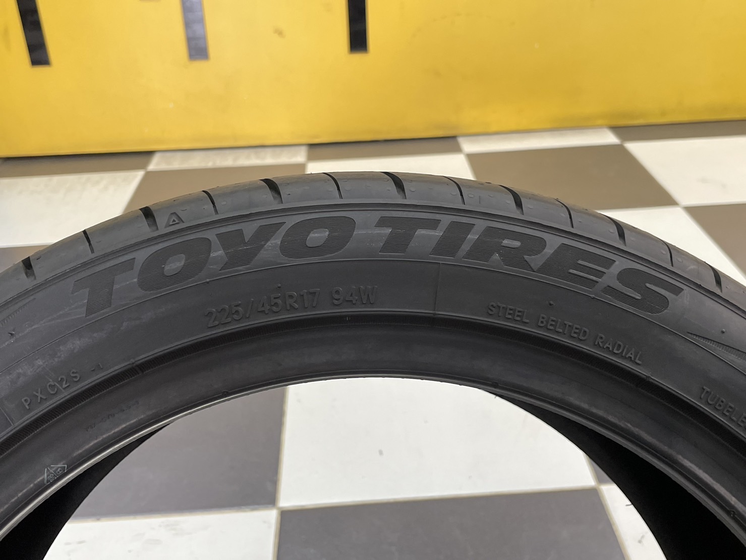 ยางใหม่ TOYO PROXES COMFORT IIs C2S ขนาด225/45R17 ยางใหม่ปี2023