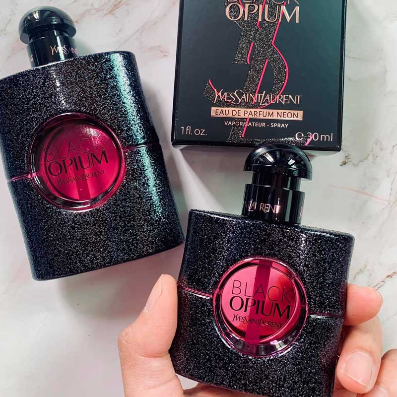 Black Opium Neon EDP อีฟแซงต์ โรลองต์ น้ำหอมสำหรับผู้หญิง