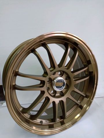 แม็กใหม่ Re30 ขอบ17 ขนาด4รู100และ4รู114 งาน Yachiyoda