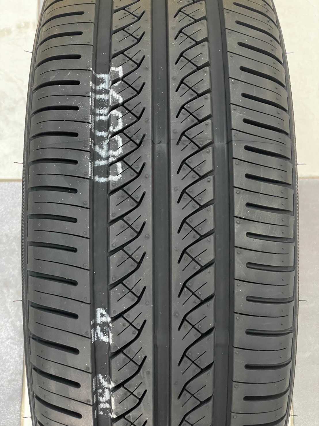 ยางใหม่โยโกฮาม่า 🔥🔥#YOKOHAMA A.Drive AA01 195/55R15 ยางใหม่ปี2025🔥🔥