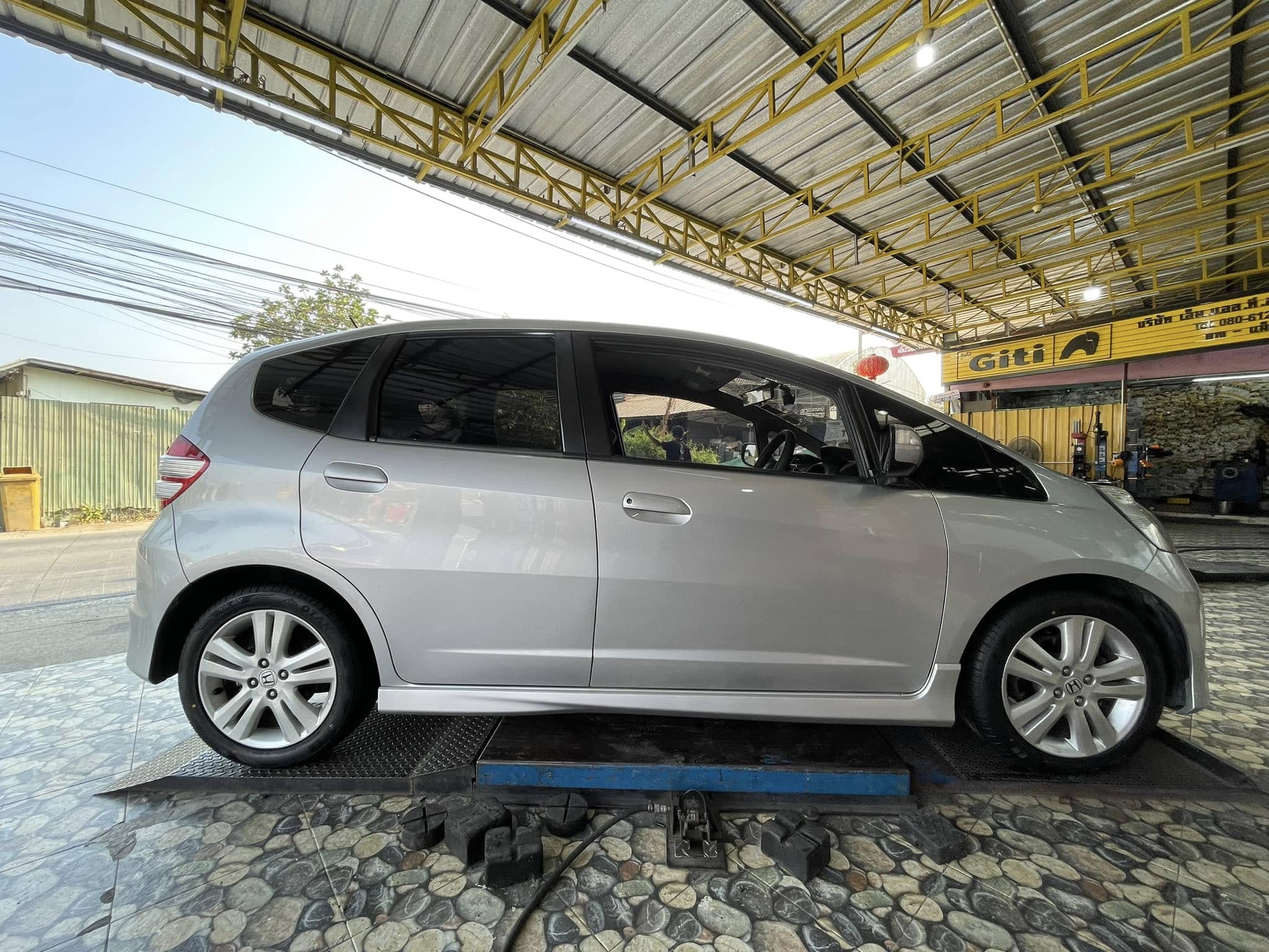 🚘 #Honda_Jazz เปลี่ยนยาง 🛞OTANI EK1000 195/50R16🛞 🔥 🔥ยางใหม่ปี2024 🔥🔥