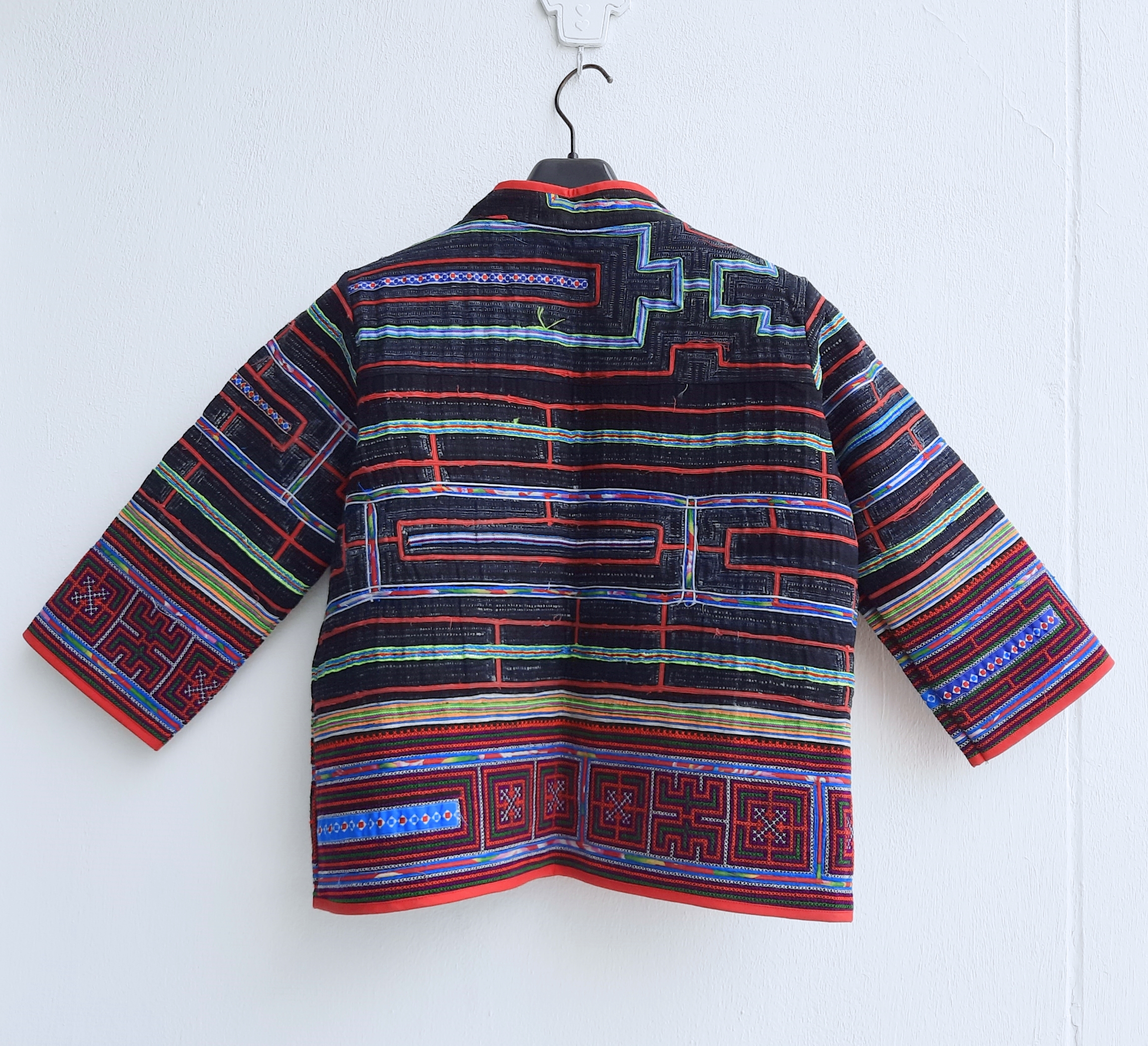 เสื้อคลุม ผ้าม้งเวียดนาม โทนสีเปลือกมังคุด