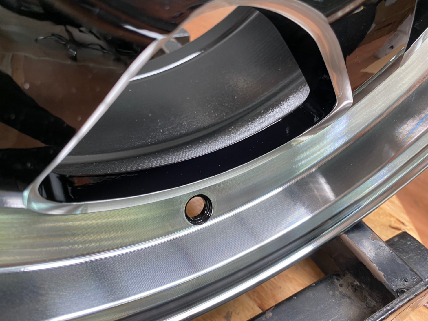 ล้อแม็กซ์ Emotion-R รุ่นW1R ล้อขอบ15 กว้าง7.5 ออฟ35 4รู100 สีดำขอบเงา(BMSP)