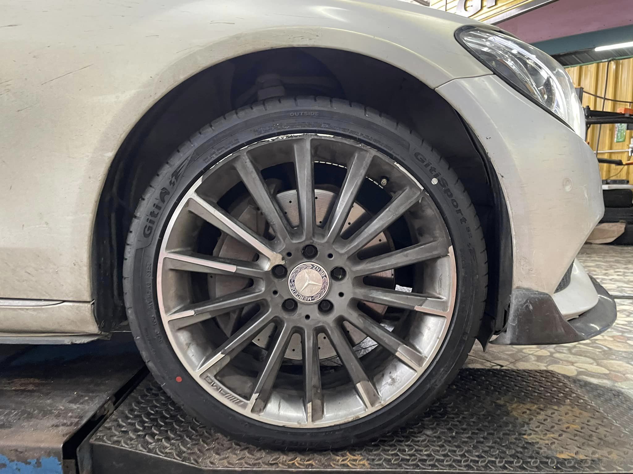 🚗#BENZ_C350e เปลี่ยนยาง 🛞#ยางจีที #ยางสปอร์ตสมรรถนะการขับขี่สูง 🛞 🛞#Giti_SportS2 225/40R19