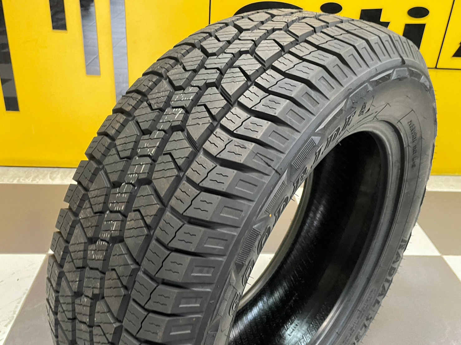 ยาง GOODRIDE SL369 265/60R18