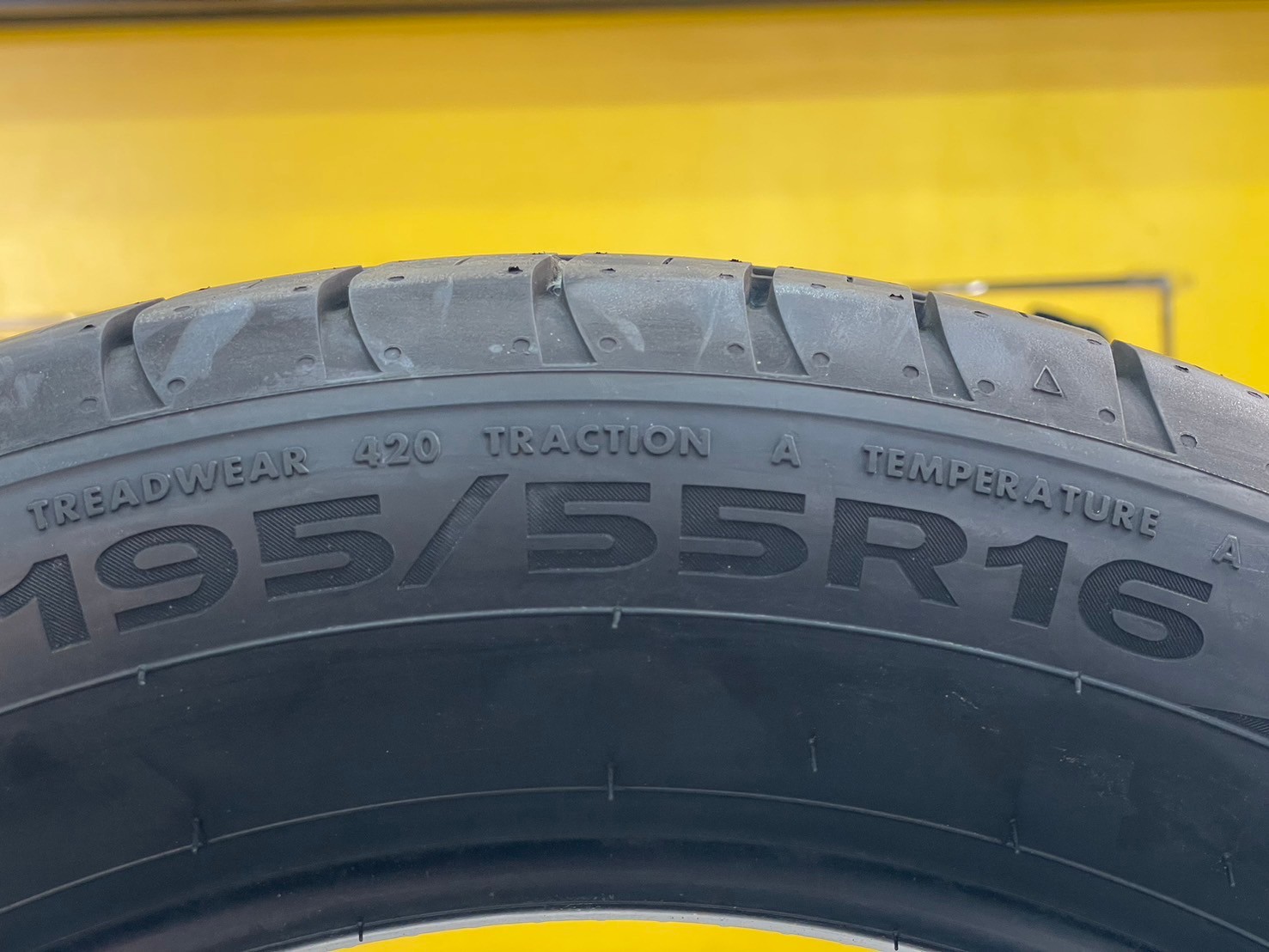 GT RADIAL FE2 195/55R16 ยางใหม่ปี2023