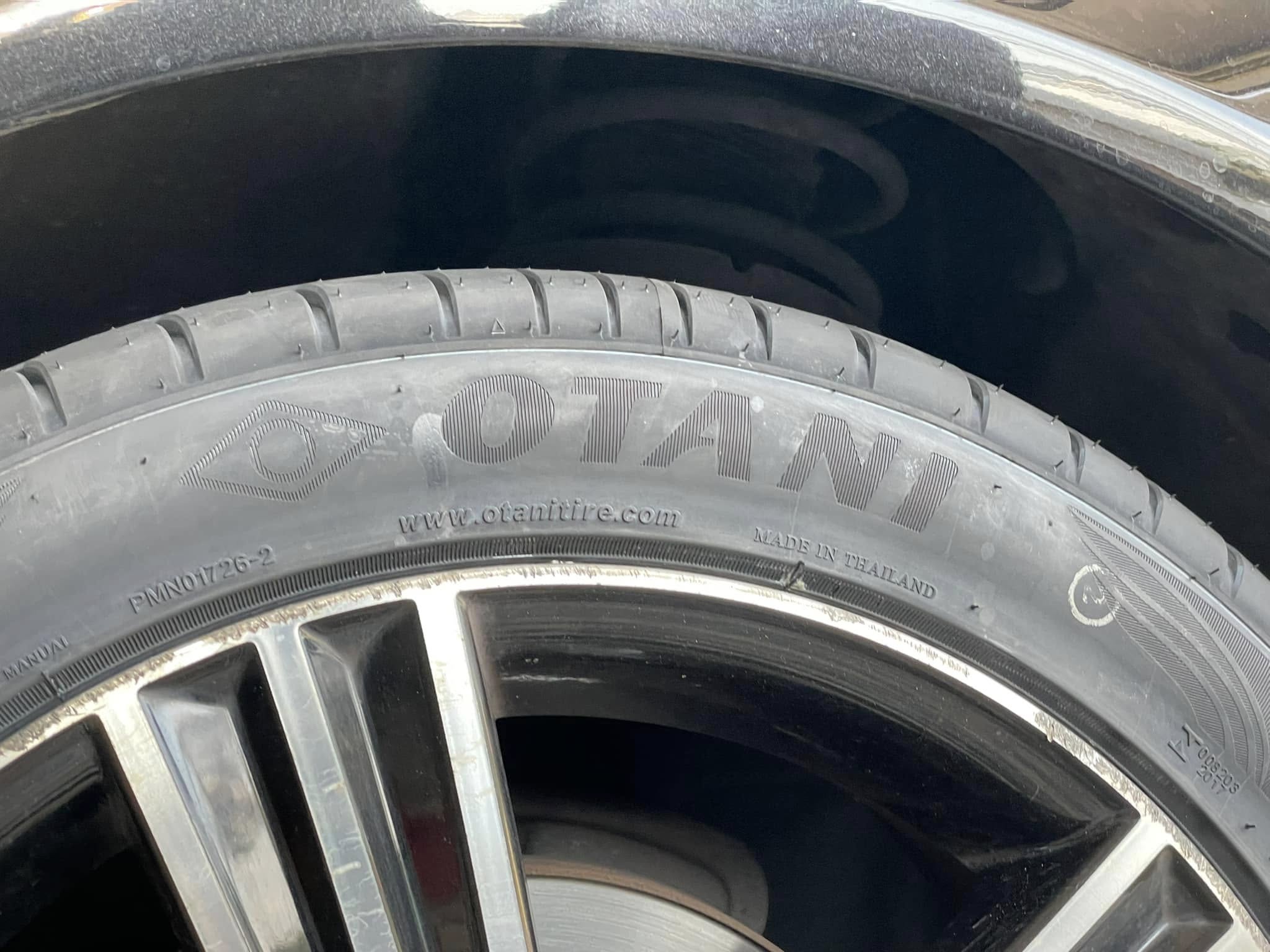 🚘 #BENZ_C200🛞#เปลี่ยนยาง #OTANI #KC2000 225/45R17 #บริการตั้งศูนย์ล้อ🛞