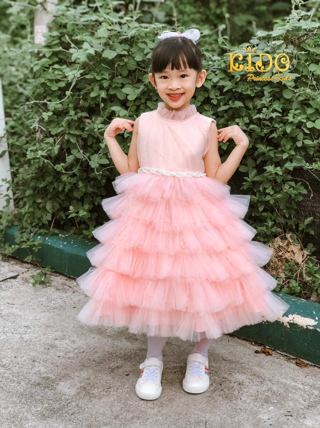 ชุดเจ้าหญิง(หน้าร้านอยู่รัชดา ลองได้ถ่ายรูปจากชุดจริง)B202 สีขาว กระโปรงสั้นชั้นๆฟู น่ารักค่า