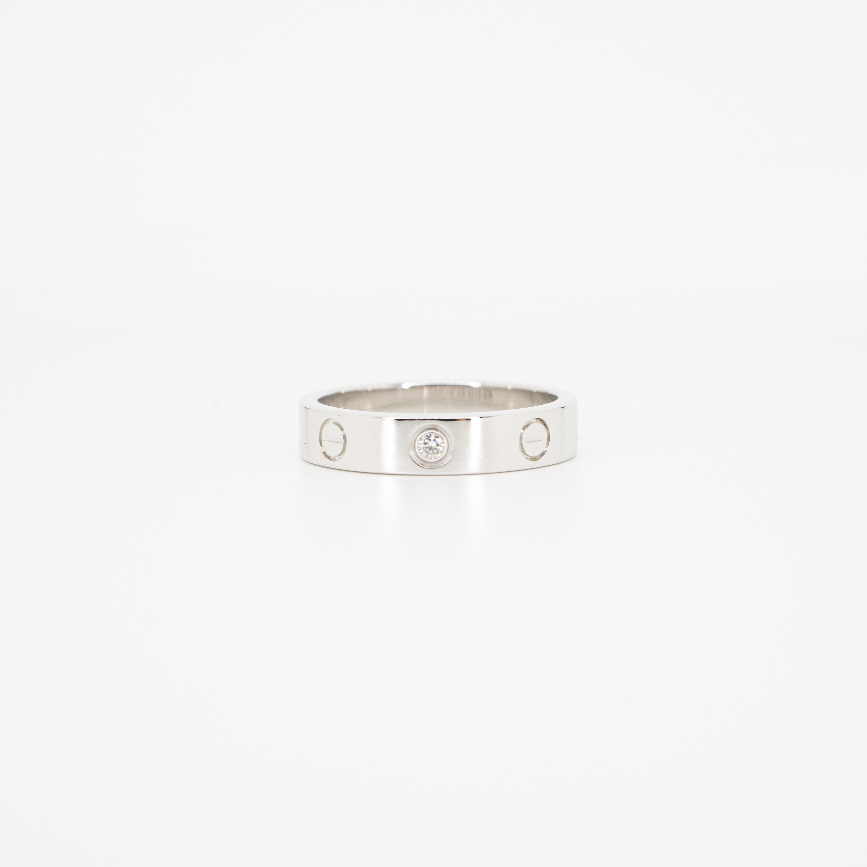 แหวน Cartier Love band 1Diamond ทองขาว18K ไซส์ 52# (Used)