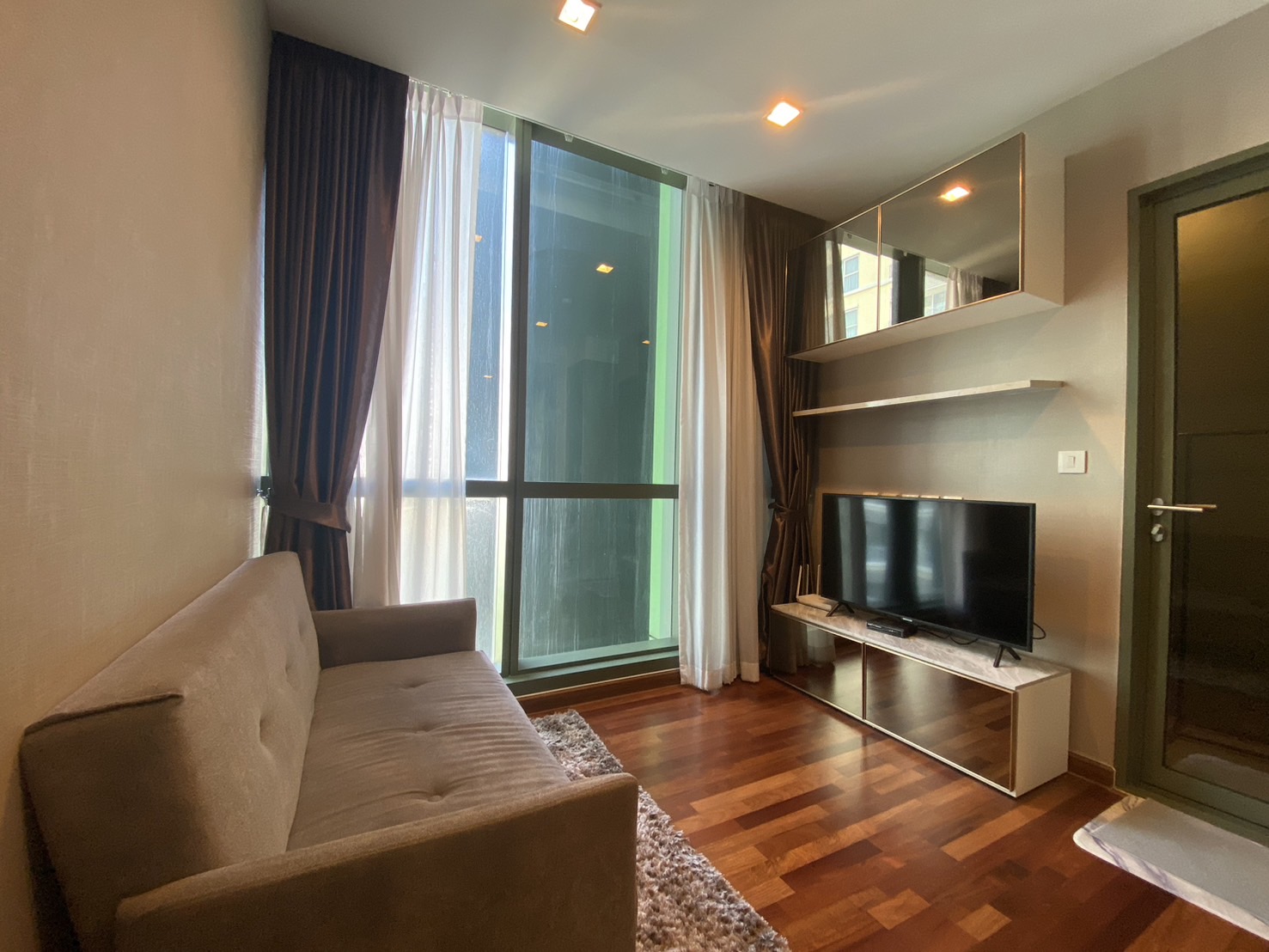 *FOR RENT* Wish Signature Midtown Siam ใกล้ BTS ราชเทวี 350 ม. & Siam Paragon 800 ม.