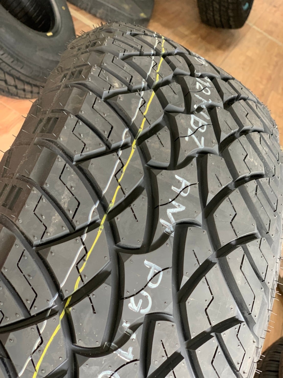 #RAIDEN #MONSTER #AT3 265/70R16 ยางลายใหม่ ยางปี2021 (2เส้น)