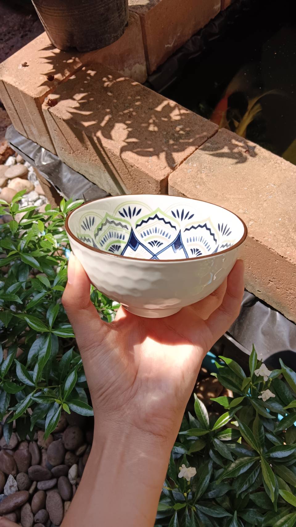 ถ้วยเซรามิคเนื้อดี คละลาย ขนาด 4.5 นิ้ว ฟรีสติ๊กเกอร์ป้ายชื่อ