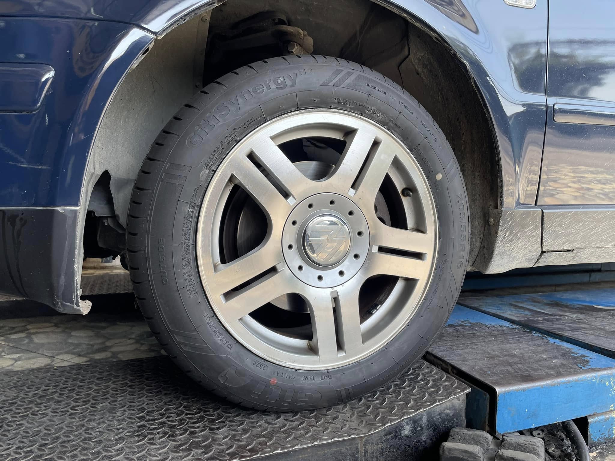 #Volkswagen_Passat🛞 เปลี่ยนยาง #GITI #SynergyH2_205/55R16