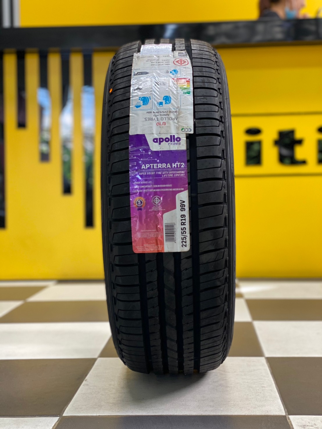 ยางใหม่ ApolloApterra HT2 225/55R19 ยางใหม่ปี2021