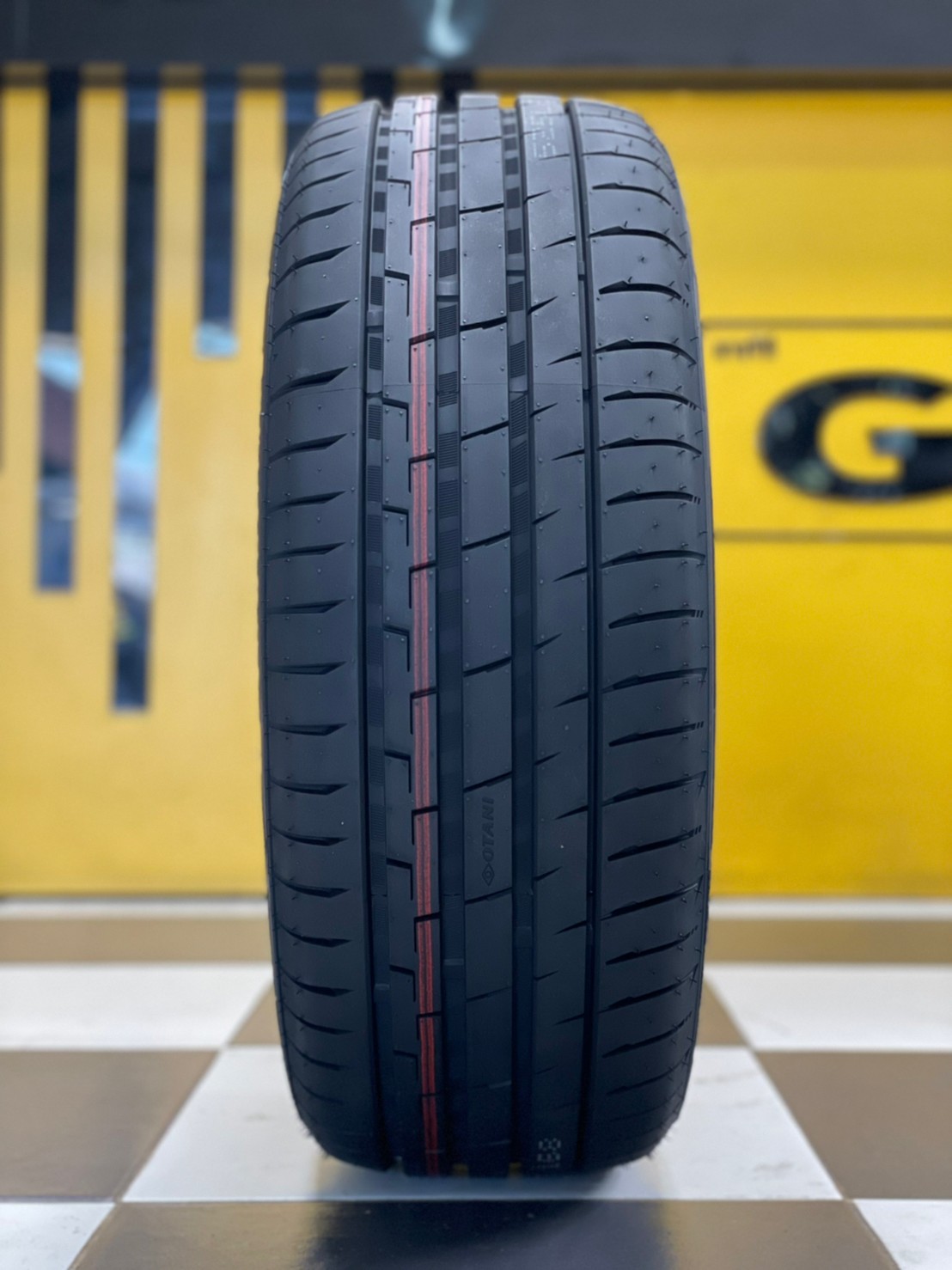 OTANI KC1000 215/45R17 ยางใหม่ปี2023