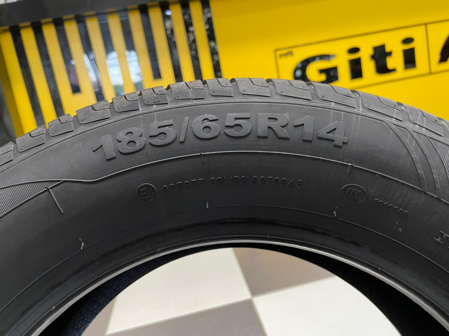 ยางใหม่ GITI ComfortT20 185/65R14 ยางใหม่ปี2022 ราคาโปรโมชั่นพิเศษ พร้อมติดตั้งฟรี