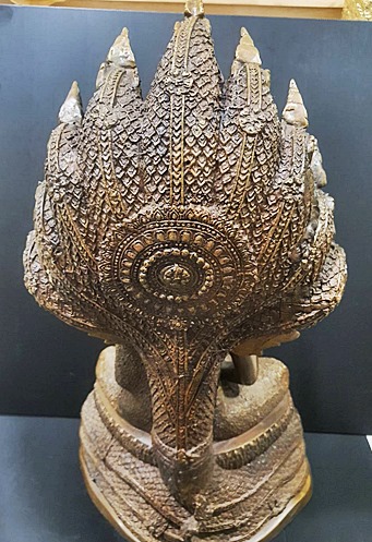 พระบูชา ปางนาคปรกลายพิกุล หน้าตัก 9 นิ้ว พระประจำวันเสาร์ เนื้อทองเหลือง