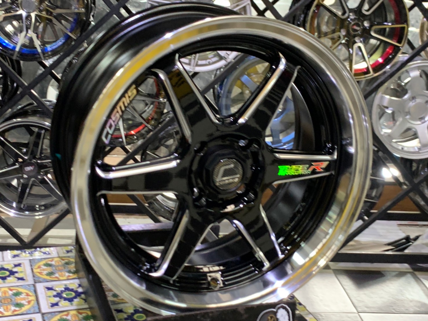 ล้อแม็กซ์ใหม่ขอบ15 #COSMIS TYPE-R 4รู100 กว้าง7 ออฟ35