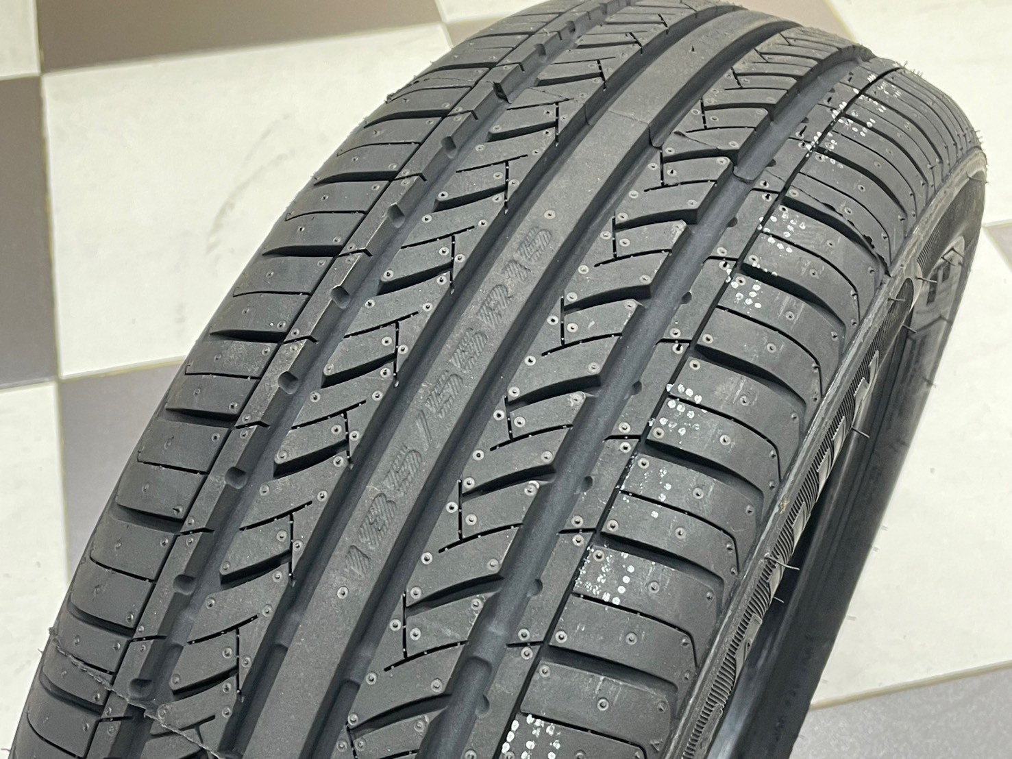 ยางไซหลุน #SAILUN ATREZZO SH406 185/55R15 ยางใหม่ปี2025