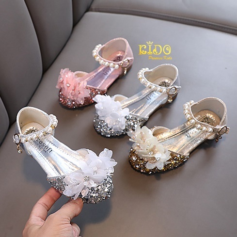 sรองเท้าเด็กออกงาน(หน้าร้านอยู่รัชดา ลองได้)H186 สีเงิน ทอง ชมพูเปิดข้างดอกไม้หน้าคาดมุก