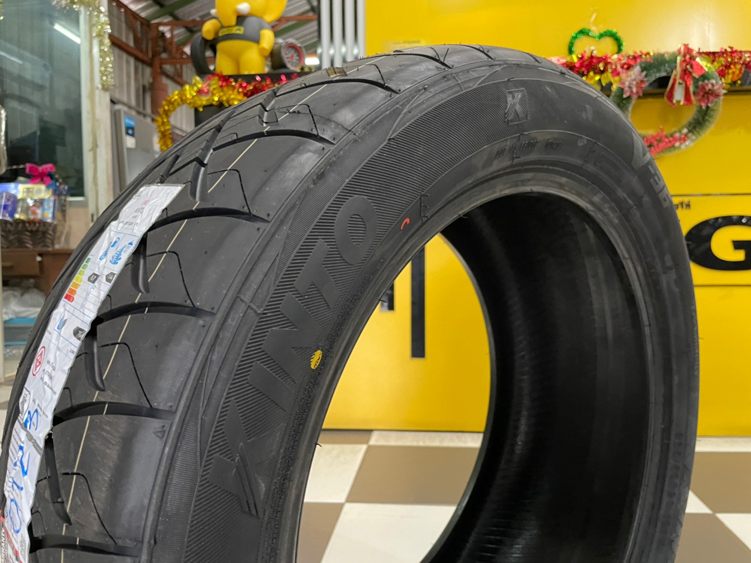 KINTO V36 265/50R20ยางใหม่ปี2023