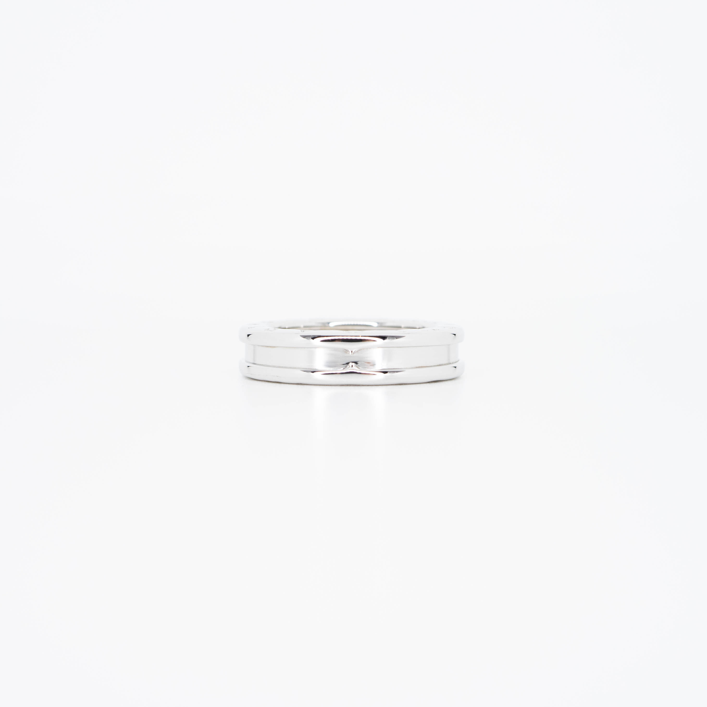 ** Hold k.ITTINUN **แหวน Bvlgari B.zero1 1band ทองขาว18K ไซส์ 48# (Used)