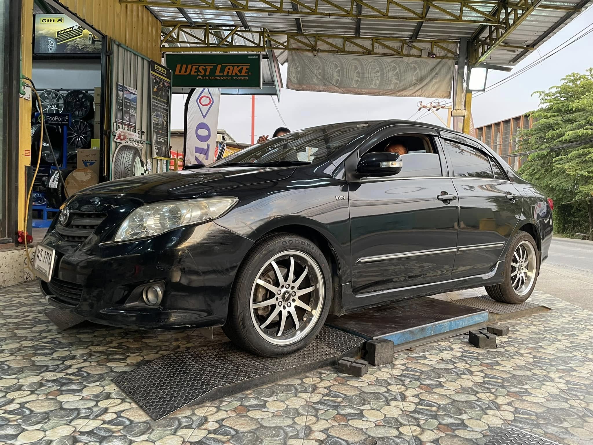 #TOYOTA_ALTIS🛞 เปลี่ยนยาง #GOODRIDE_SA77_215/50R17