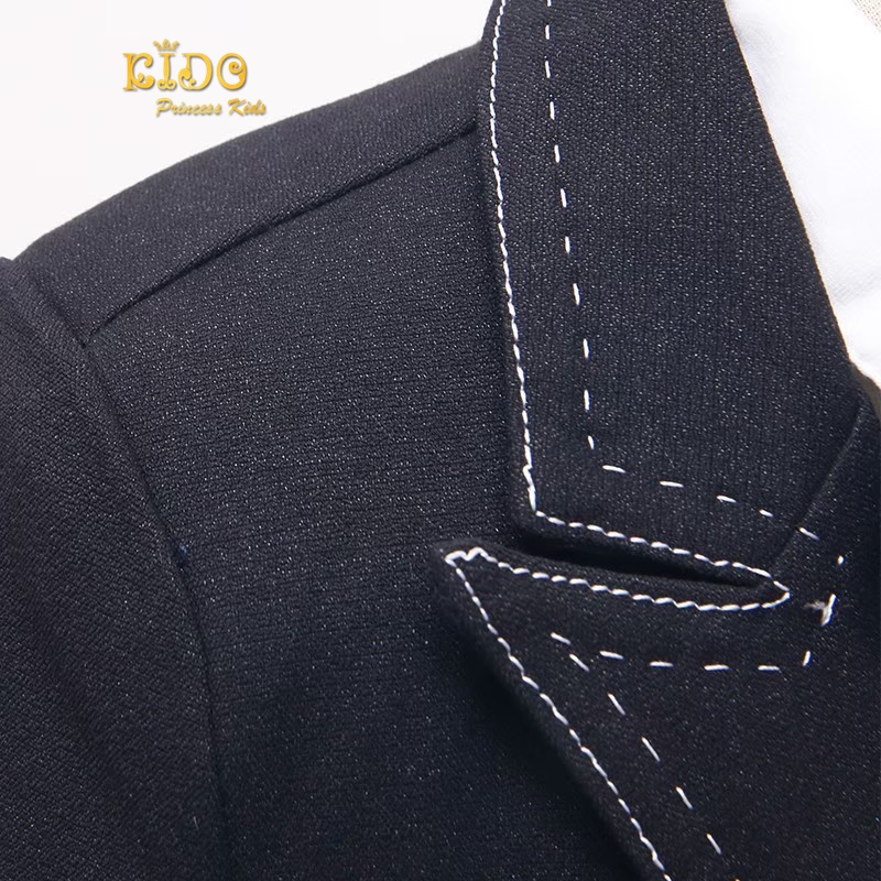 ssชุดสูทเด็กผู้ชาย(หน้าร้านอยู่รัชดา ลองได้ถ่ายรูปจากชุดจริง)S100 เซ็ตสูท 5 ชิ้น สูทสีน้ำเงิน สีดำ แต่งด้ายขาว เชิ้ตขาว มาพร้อมเสื้อกั๊กและโบว์หูกระต่าย กางเกงขายาว สุดเท่ สุดๆ