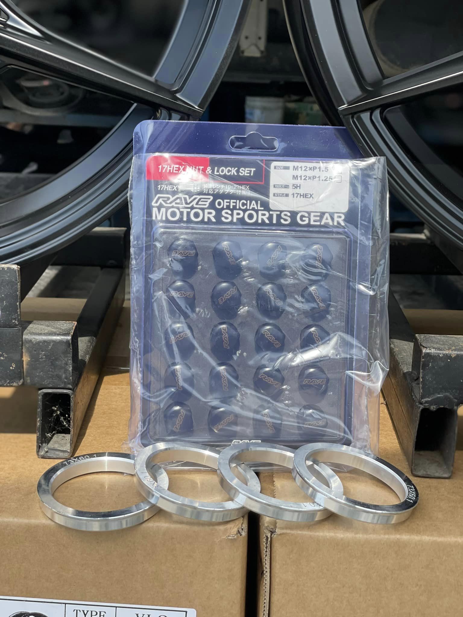 #TOYOTA_CROSS เลือกติดตั้ง ล้อแม็กใหม่ขอบ18 #TORQ #APP #Model VL2 BY #LENSO 18x8 ET35 5x114.3 สีดำ