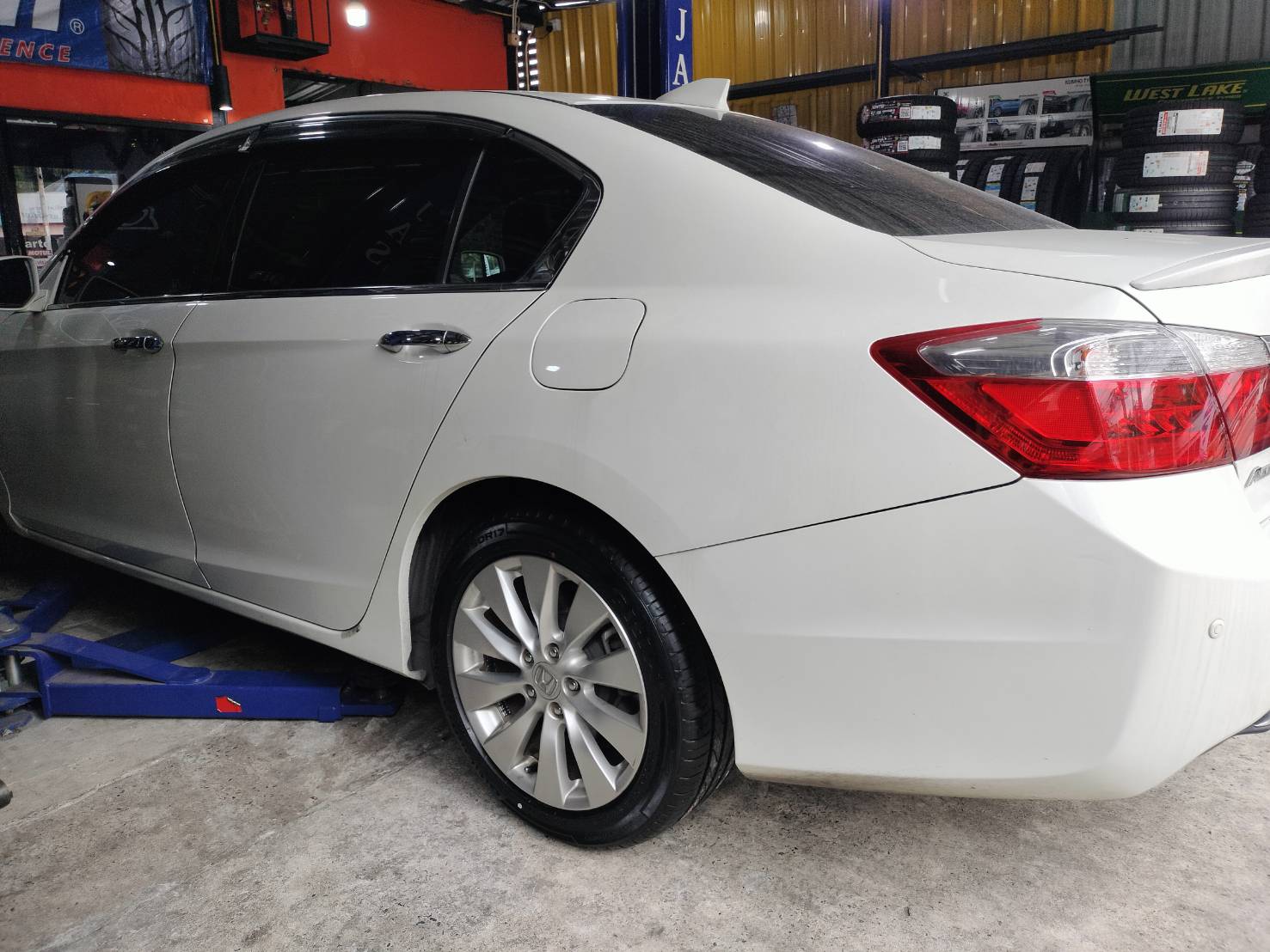 HONDA_ACCORD เปลี่ยนยาง🛞 #GITI_P10_225/50R17