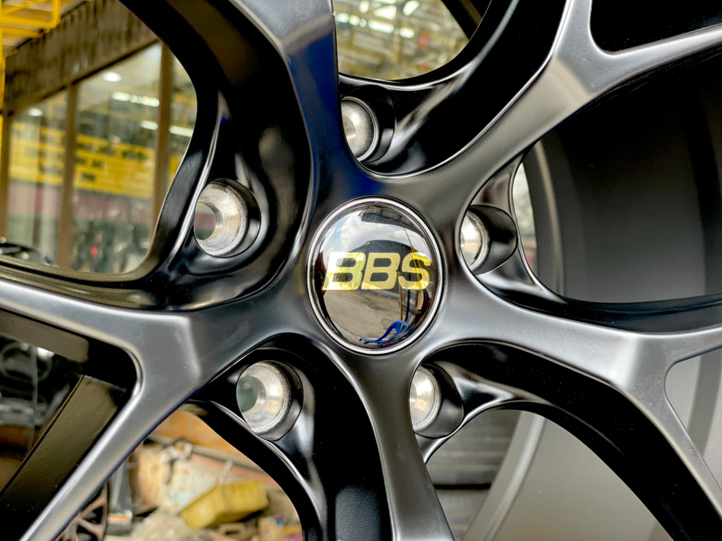 ล้อแม็กซ์ BBS 19" 5x120 (FLOW FORMING)