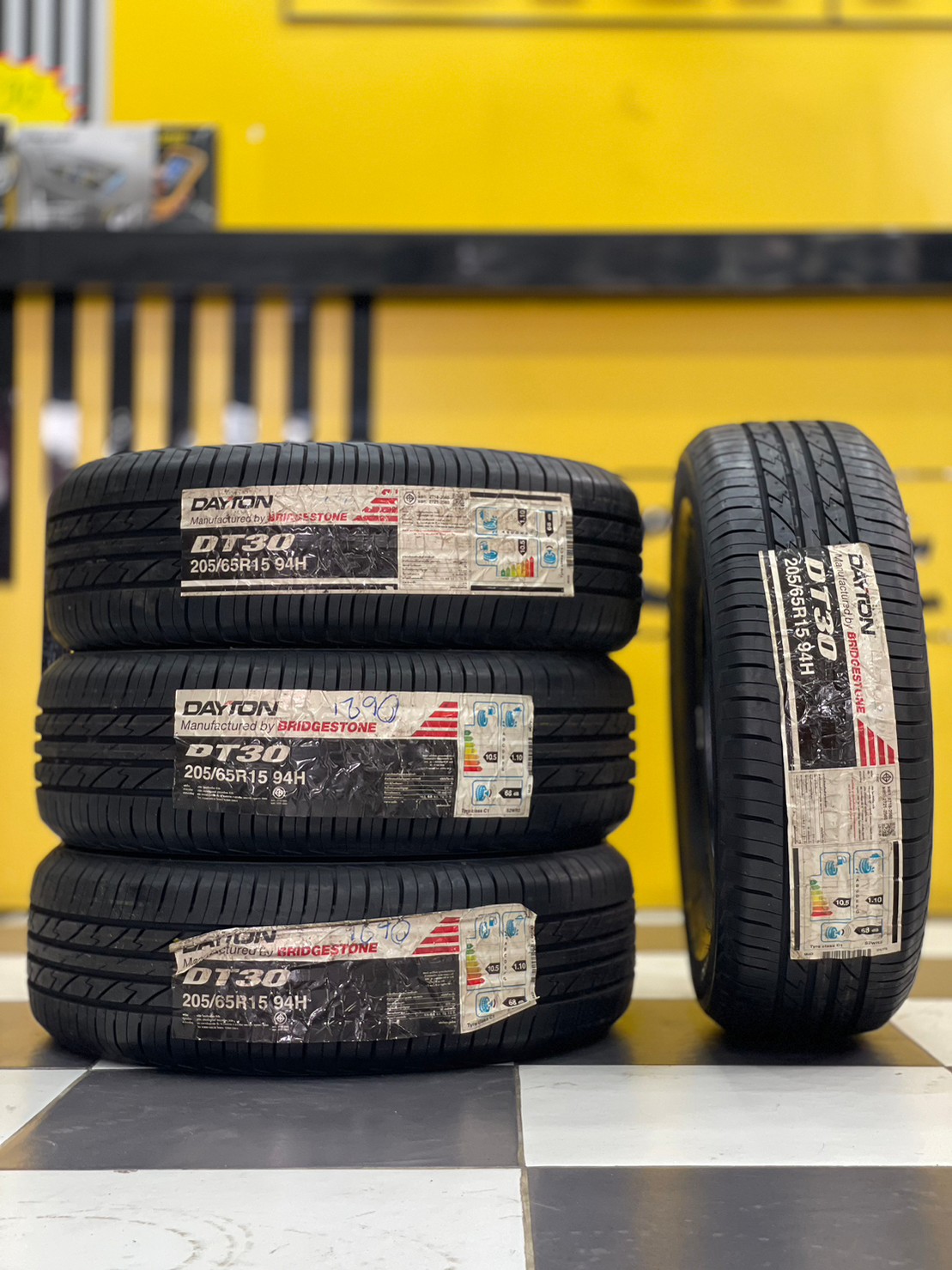 ยางใหม่ DAYTON BY BRIDGESTONE 205/65R15 ยางใหม่ปี2021