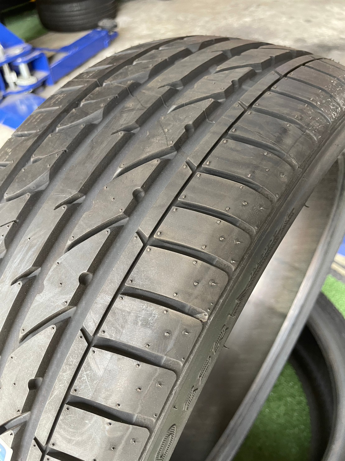 ยางใหม่SAILUN 185/55R14 ยางใหม่ปี22 (2เส้น)