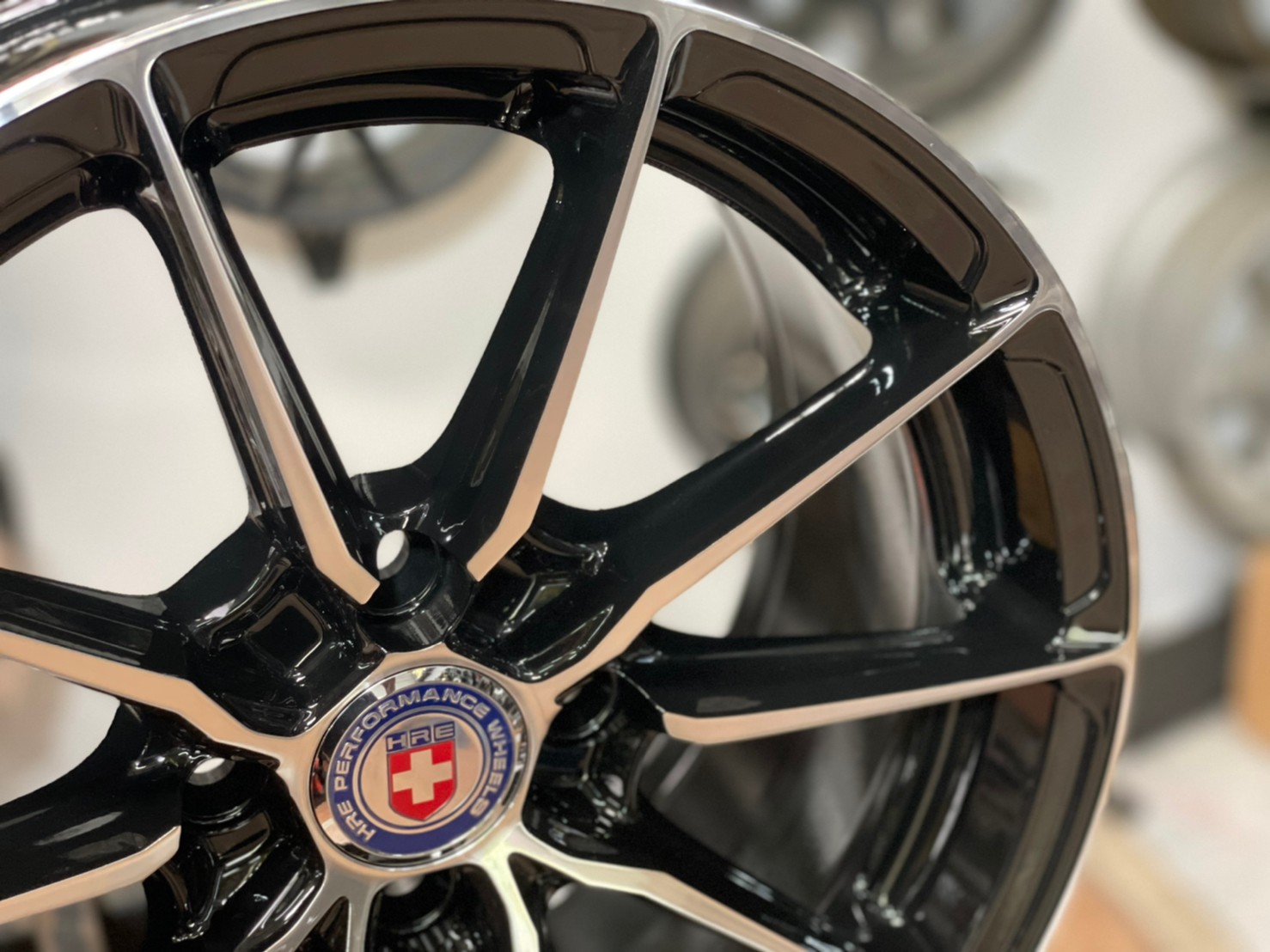 ล้อแม็กขอบ15 HRE Model 308 งานไทย SSW 4รู100 กว้าง6.5 ออฟ35 สีดำขอบหน้าเงา