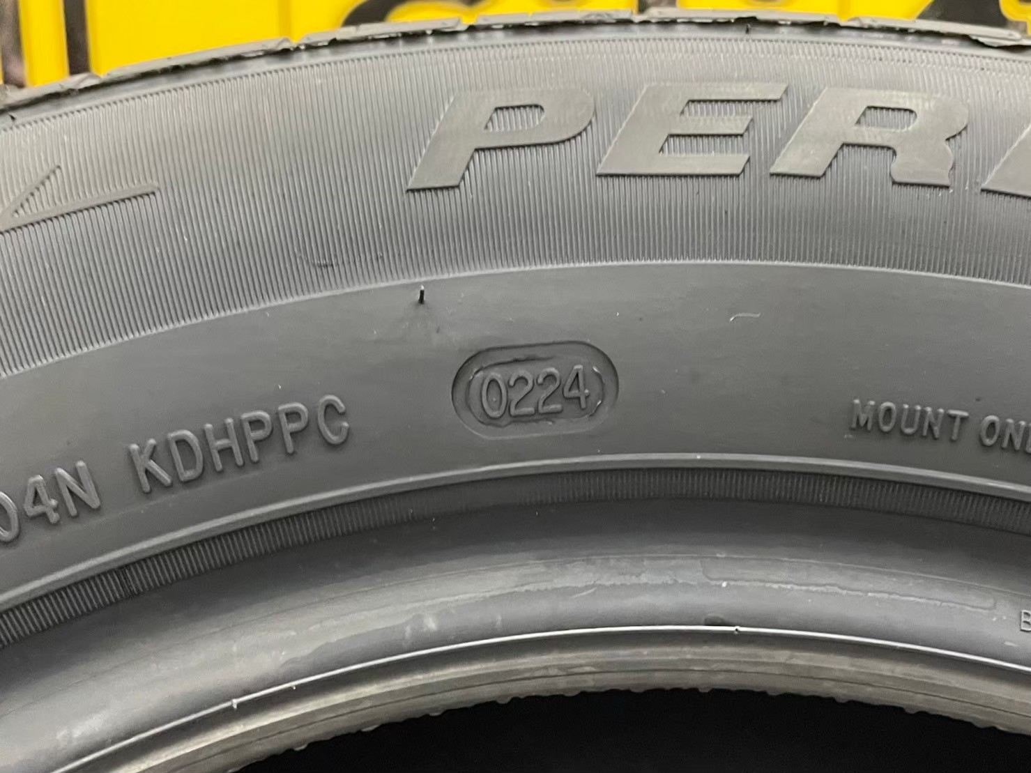 🔥🔥🔥AUSTONE SP602 215/60R16 ยางใหม่ปี2024🔥🔥🔥