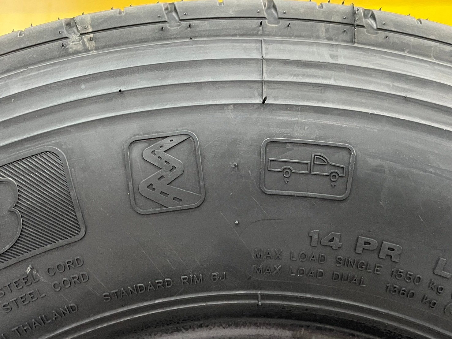 🔥ยางสายบรรทุกยังมีโปรโมชั่นอยู่นะคะ🔥 ยางบรรทุกดับเบิ้ลคอยน์ DOUBLE COIN 225/75R15 ยางใหม่ปี2024 ผ้าใบ14ชั้น