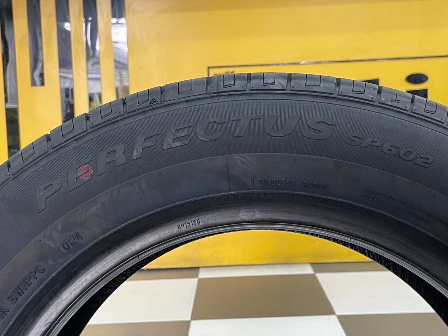ยางใหม่ AUSTONE SP602 185/65R15 ยางผลิตไทย คุ้มค่ารับประกันบาดบวมเบียดตำ365วันเคลมฟรี ยางใหม่ปี2024