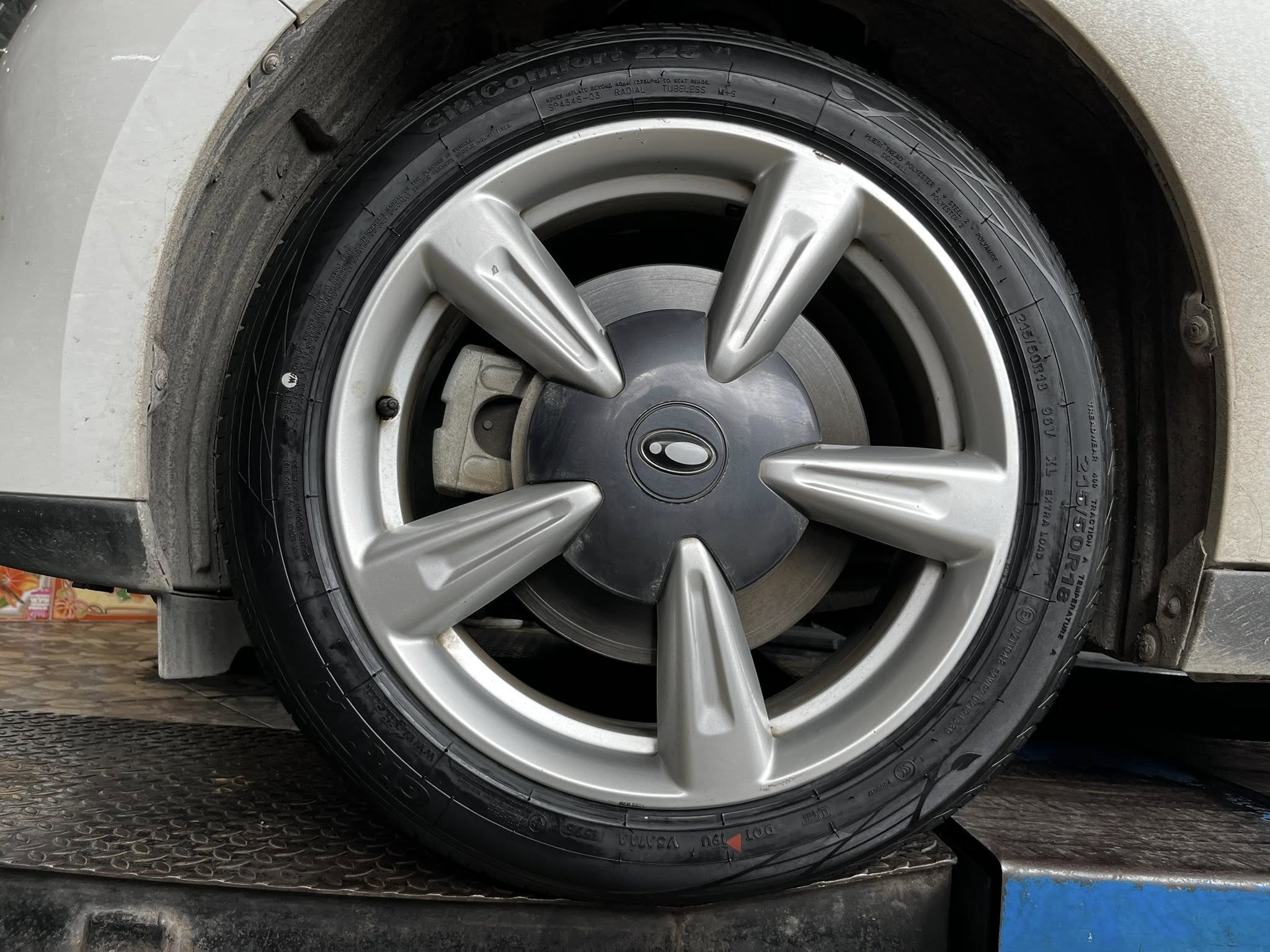 ORA_GOODCAT🚘เปลี่ยนยาง 🛞🐘#GITI_Comfort225V1_215/50R18