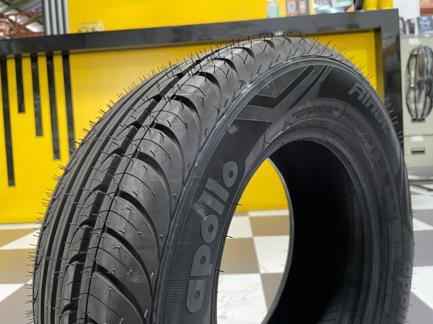 Apollo Alnac 205/60R13 ยางใหม่ปี2021